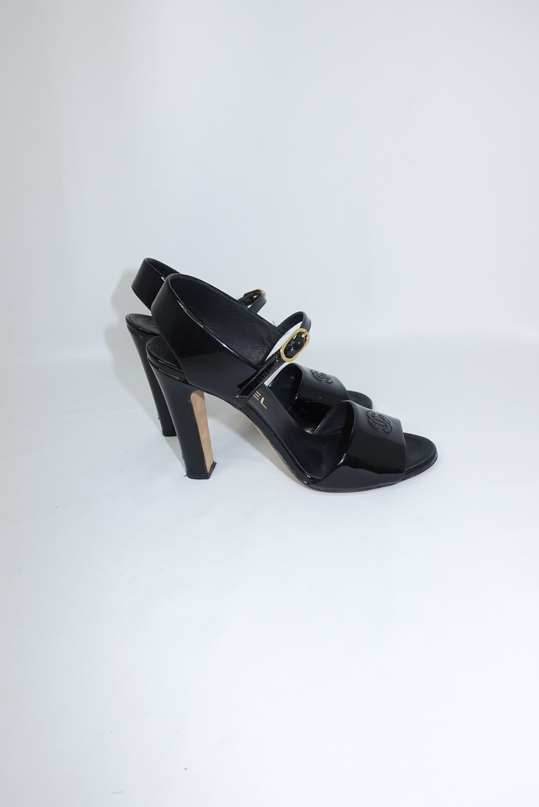 Chanel Vintage Black Patent Slingback Heel Sandals 38