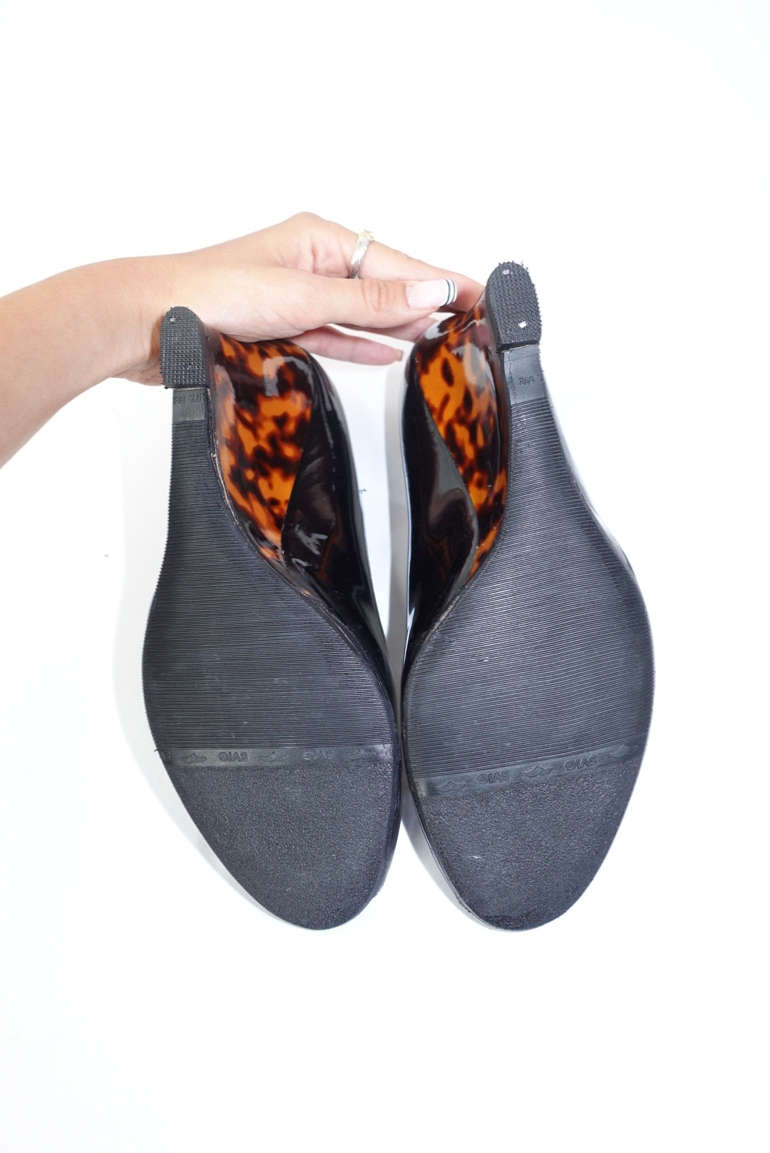 Gucci Tortoise Shell Open Toe Patent Leather Black Vintage Heels