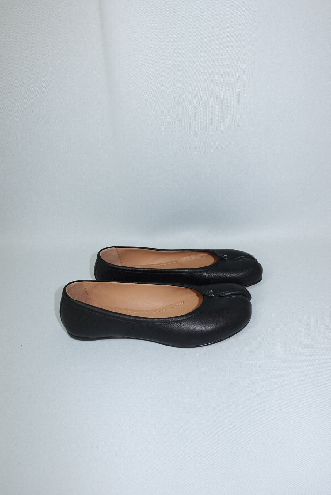 072. Margiela Tabi Ballet Flats Black 37