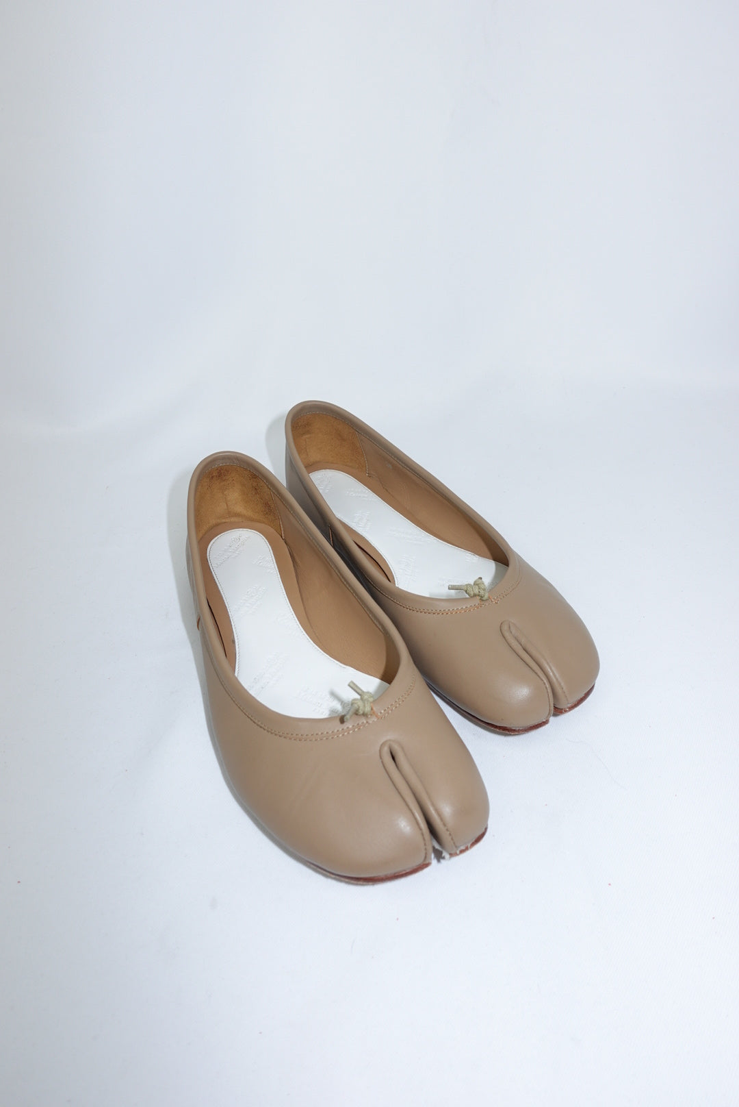 Margiela Tabi Ballet Flats Hazelnut