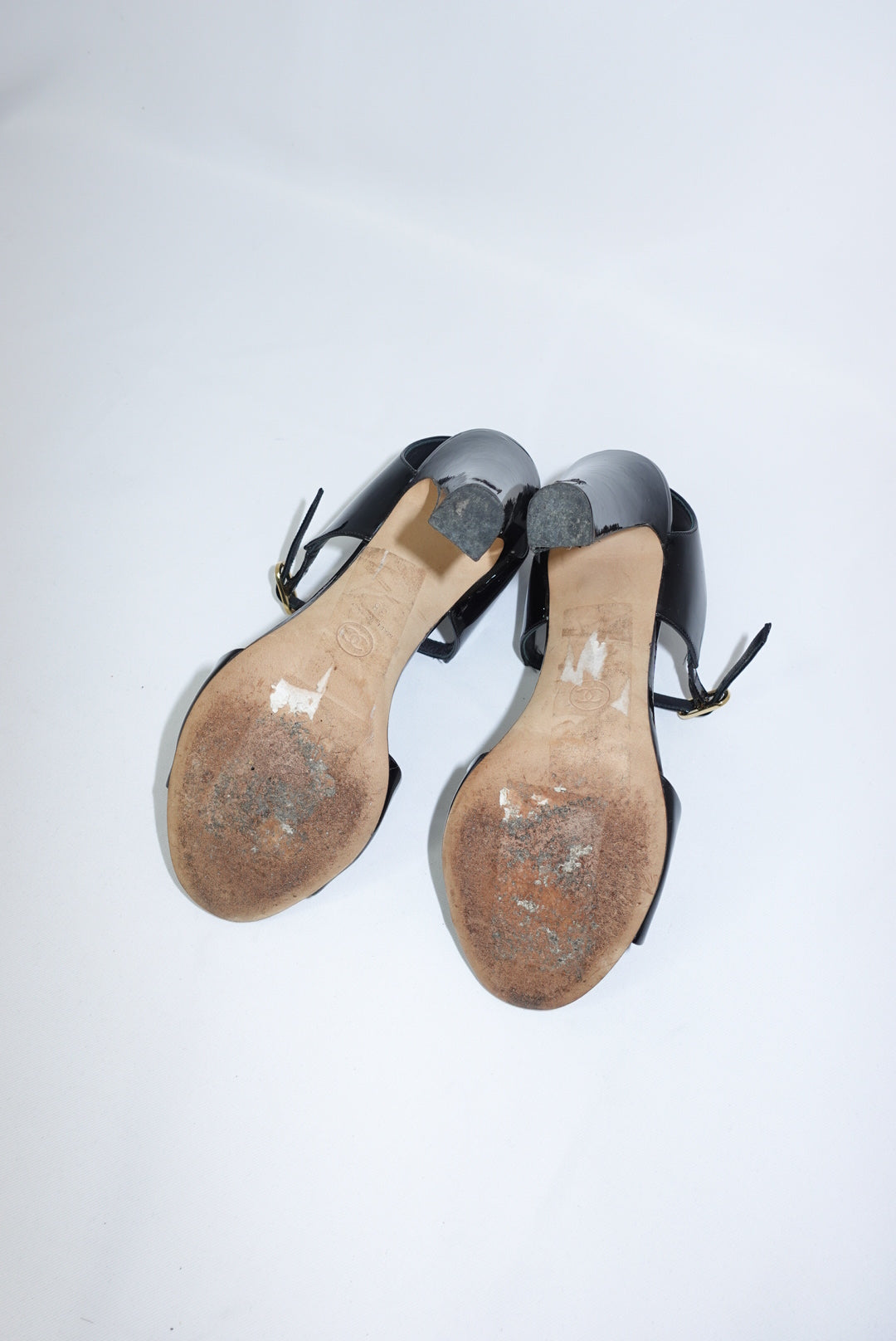 Chanel Vintage Black Patent Slingback Heel Sandals 38