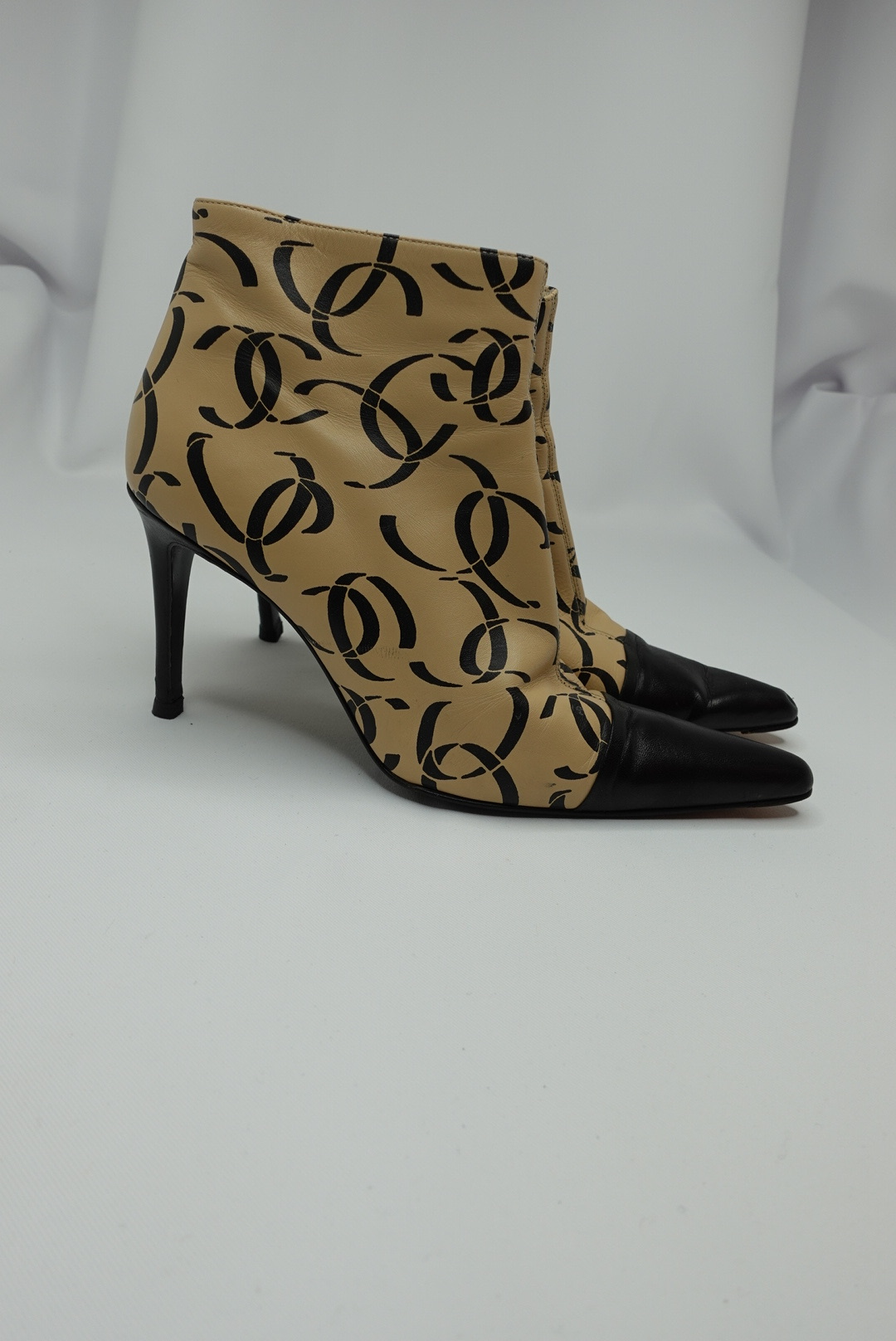 041. Chanel Vintage Heeled Ankle Boots with CC Logo Print