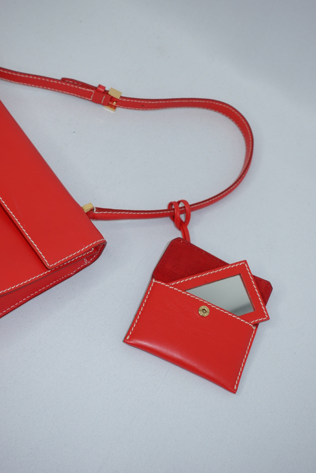 023. Ferragamo Vintage Lock Story Shoulder Bag