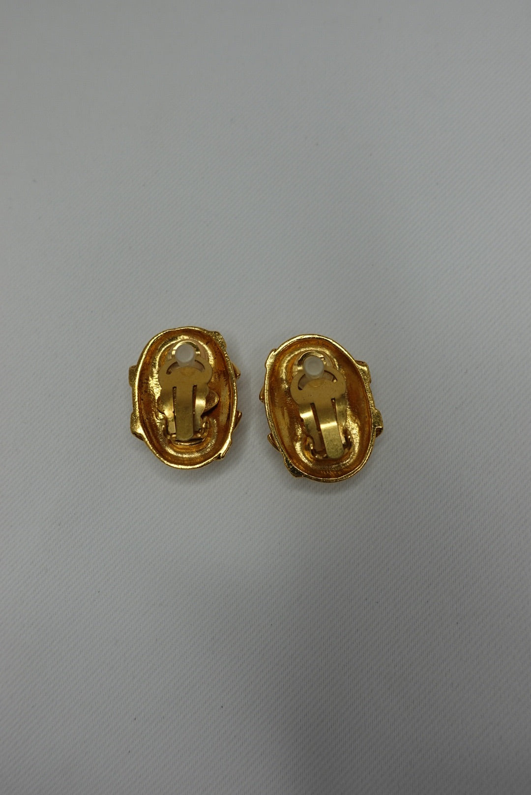 Chanel Vintage Clip Earrings 1995