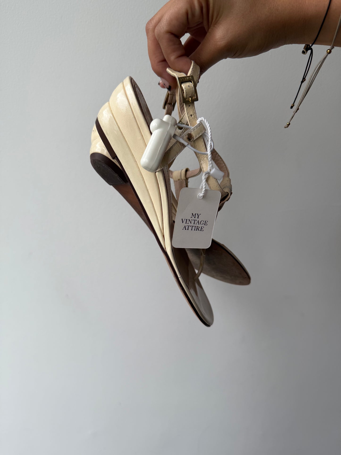 166. Fendi Vintage Wedges Ivory Patent Leather 37