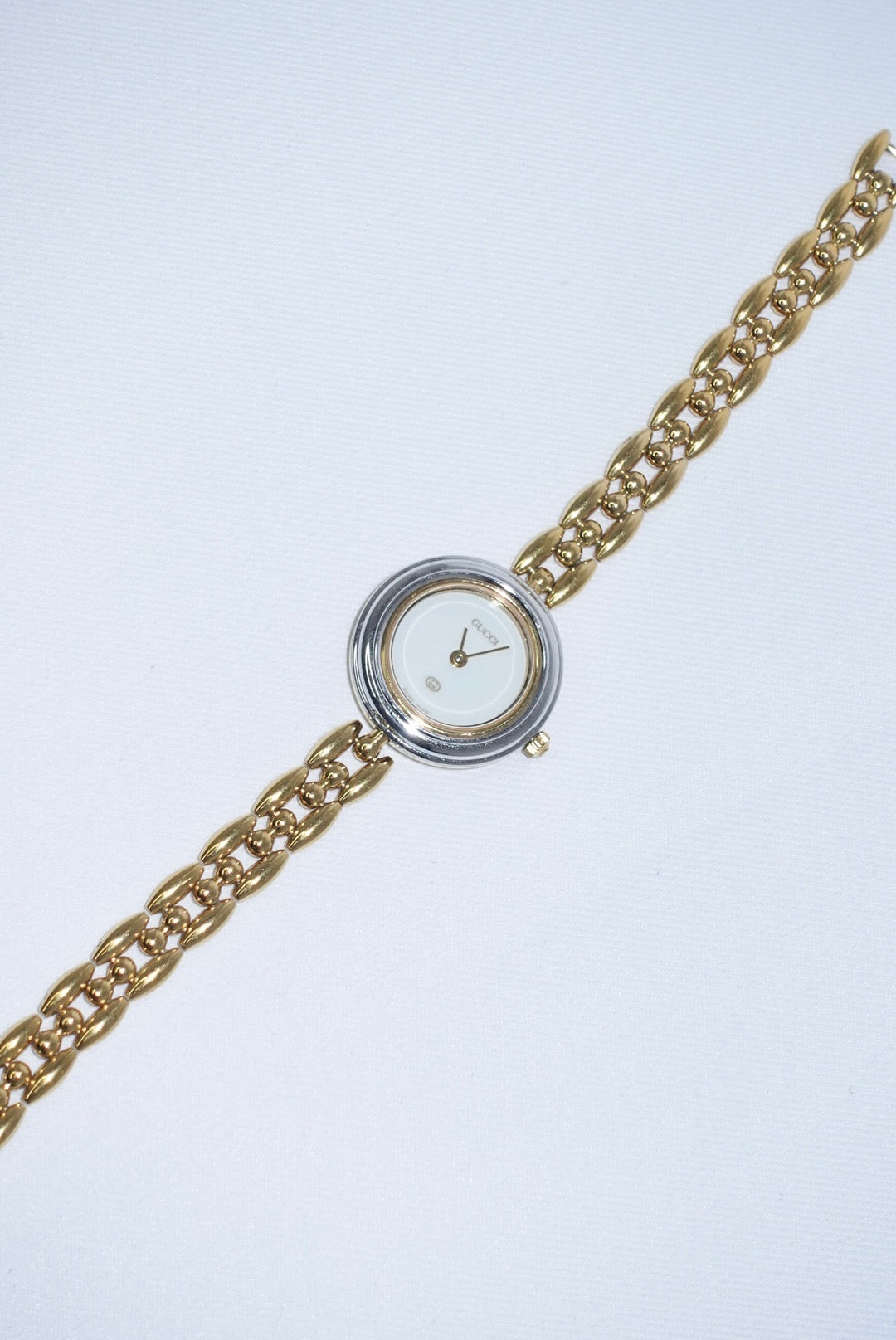 102. Gucci Bezel Gold Vintage Watch