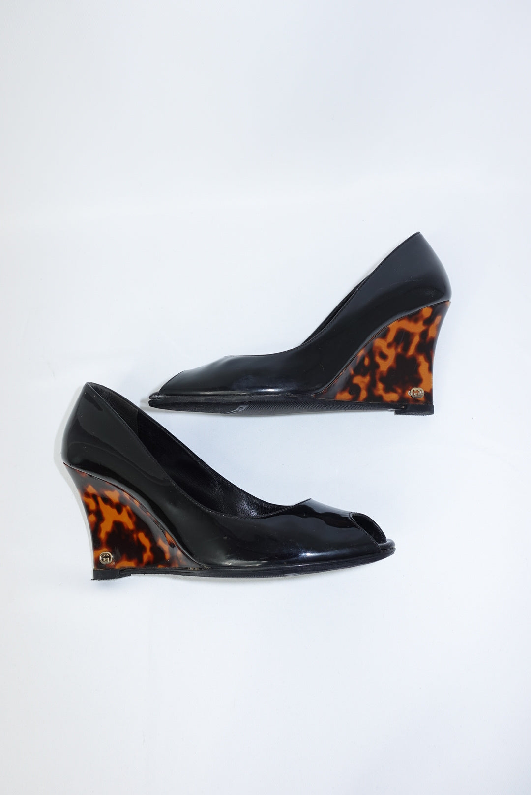 Gucci Tortoise Shell Open Toe Patent Leather Black Vintage Heels