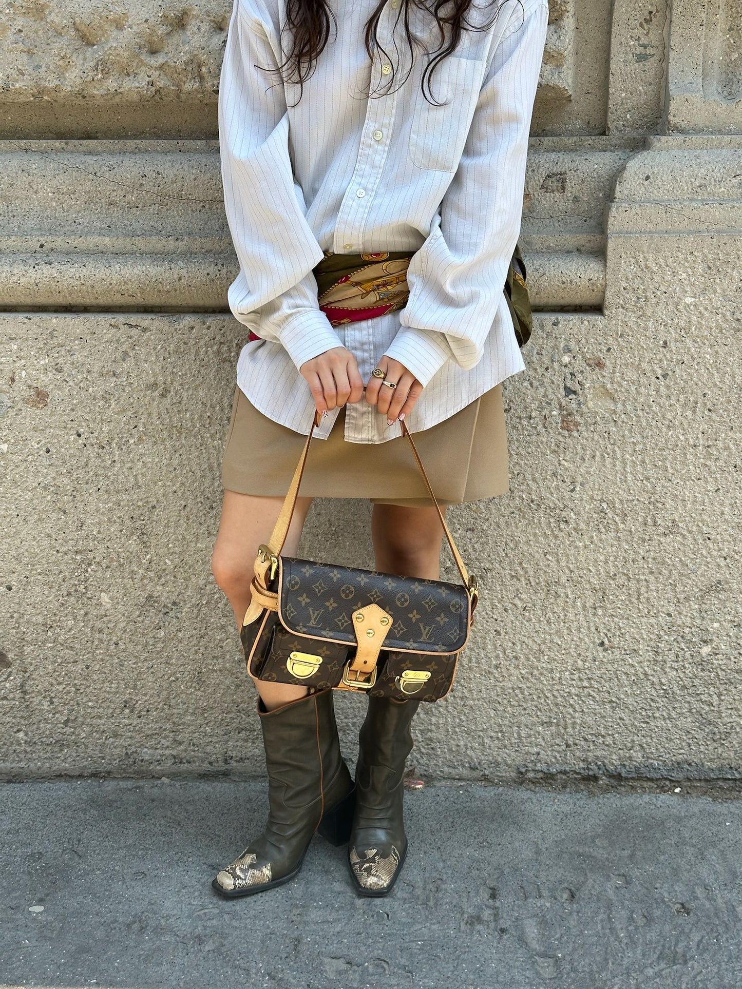 106. Louis Vuitton Vintage Monogram Hudson PM Canvas Bag