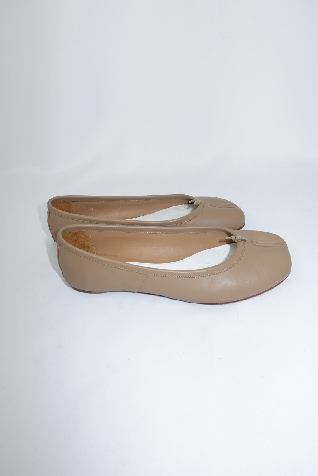 Margiela Tabi Ballet Flats Hazelnut