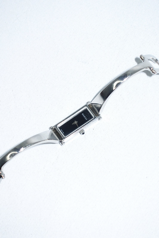 Gucci Vintage 1500L Horsebit Silver Watch With Black Dial