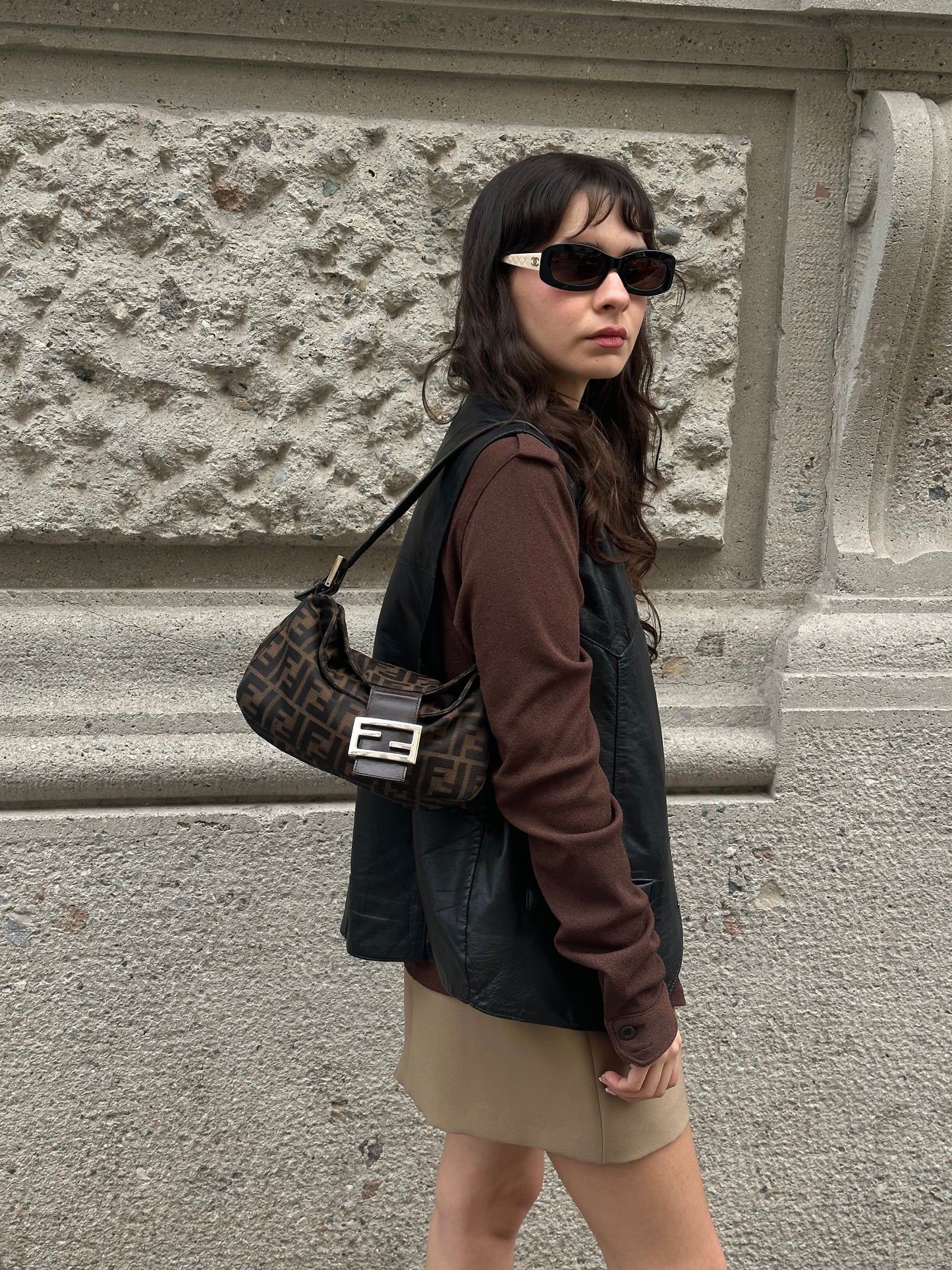 029. FENDI Long-Sleeved Brown Polo Vintage Shirt