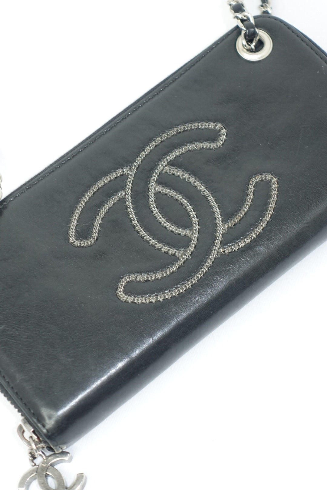 170. Chanel Re-Worked Zip Vintage W.O.C Black CC Chain Interlocking Logo