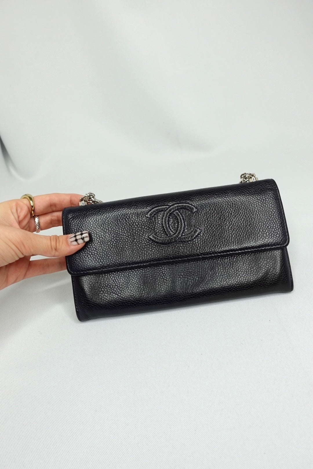017. Chanel Re-Worked Flap W.O.C. Blue Navy CC logo