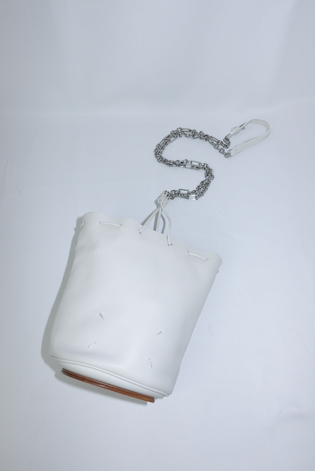 Maison Margiela White Tabi Crossbody Bucket Bag