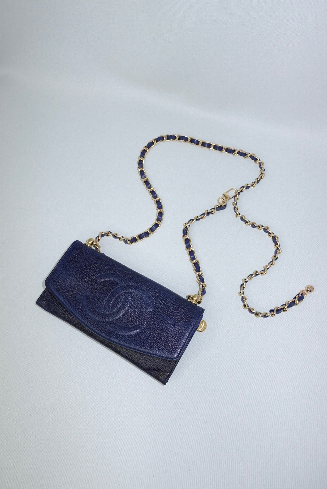 018. Chanel Re-Worked Vintage Flap W.O.C. Navy Caviar Leather CC logo