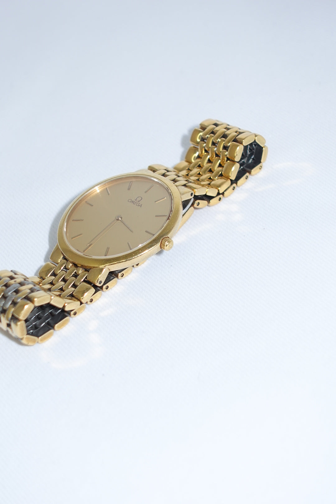 Omega Round De Ville Medium Vintage Gold Toned Watch