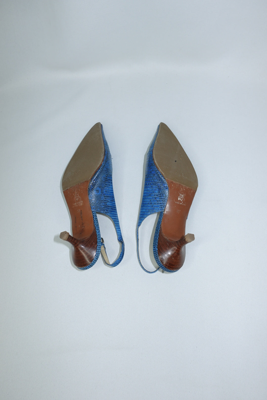 Cerulean Blue Vintage Pointed Toe Lizard Kitten Heels 37