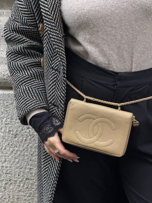 Chanel Re-Worked Light Beige Vintage Medium Zip Caviar Wallet w/ Chain