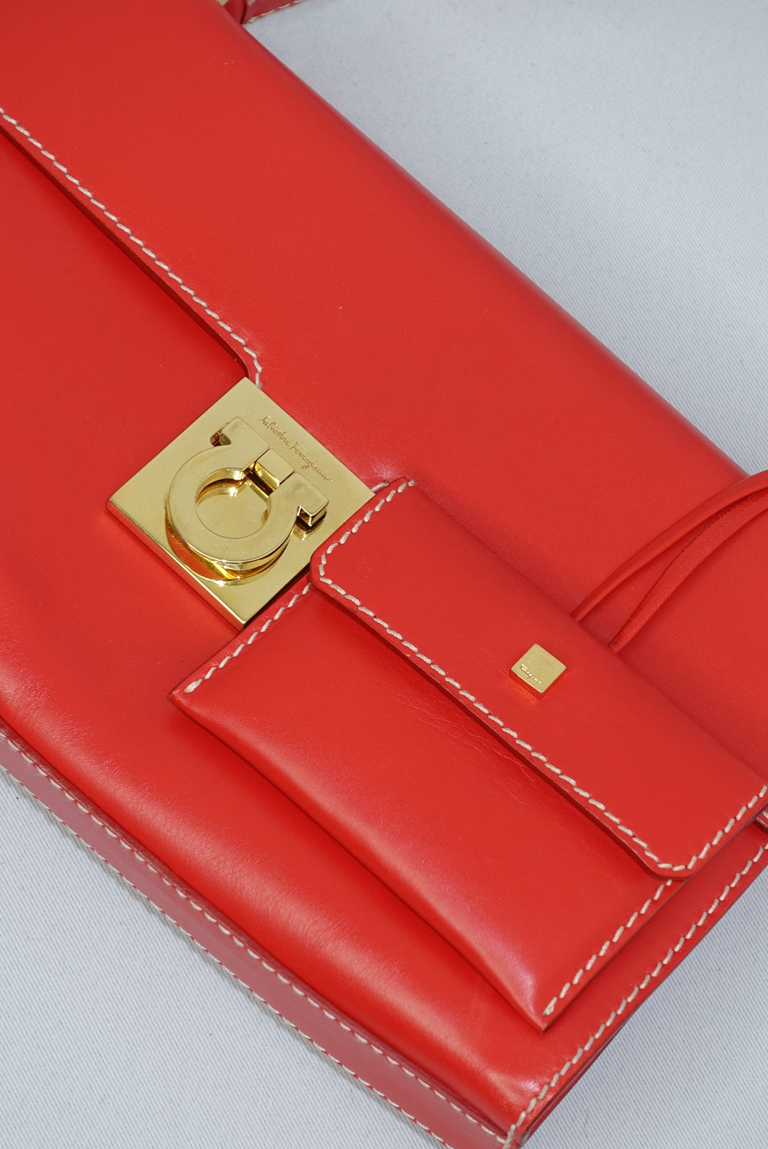 023. Ferragamo Vintage Lock Story Shoulder Bag