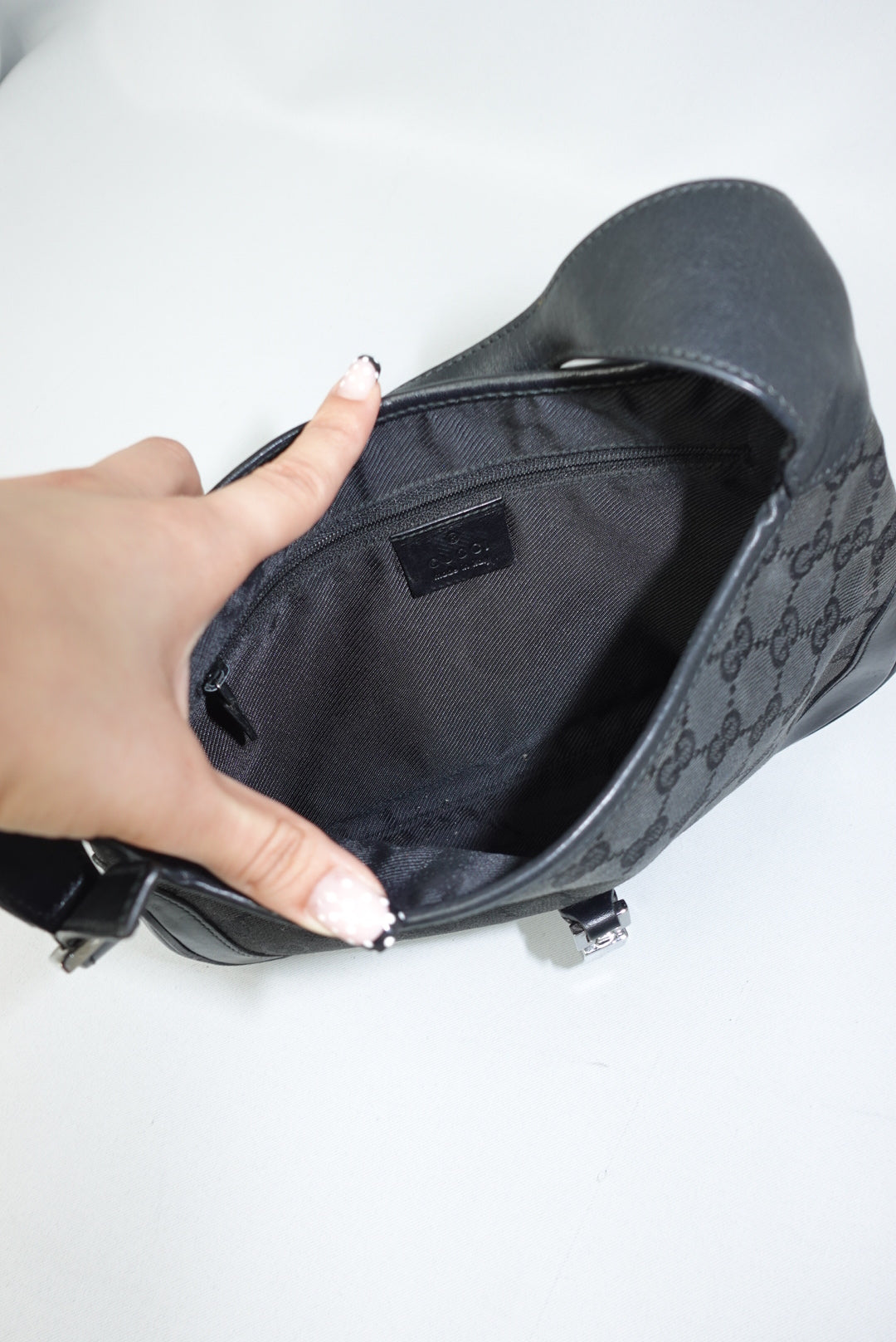 105. Gucci Mini Jackie Black Canvas Vintage Shoulder Bag
