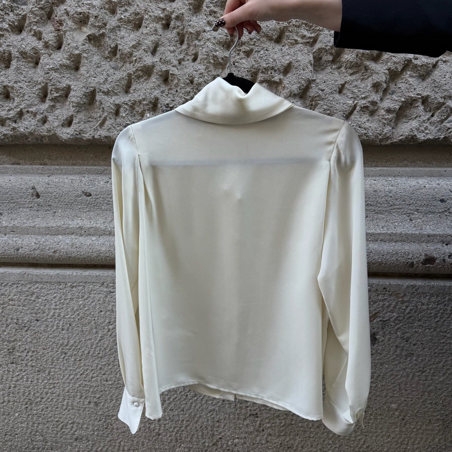 Cream Vintage Shirt With Collar
