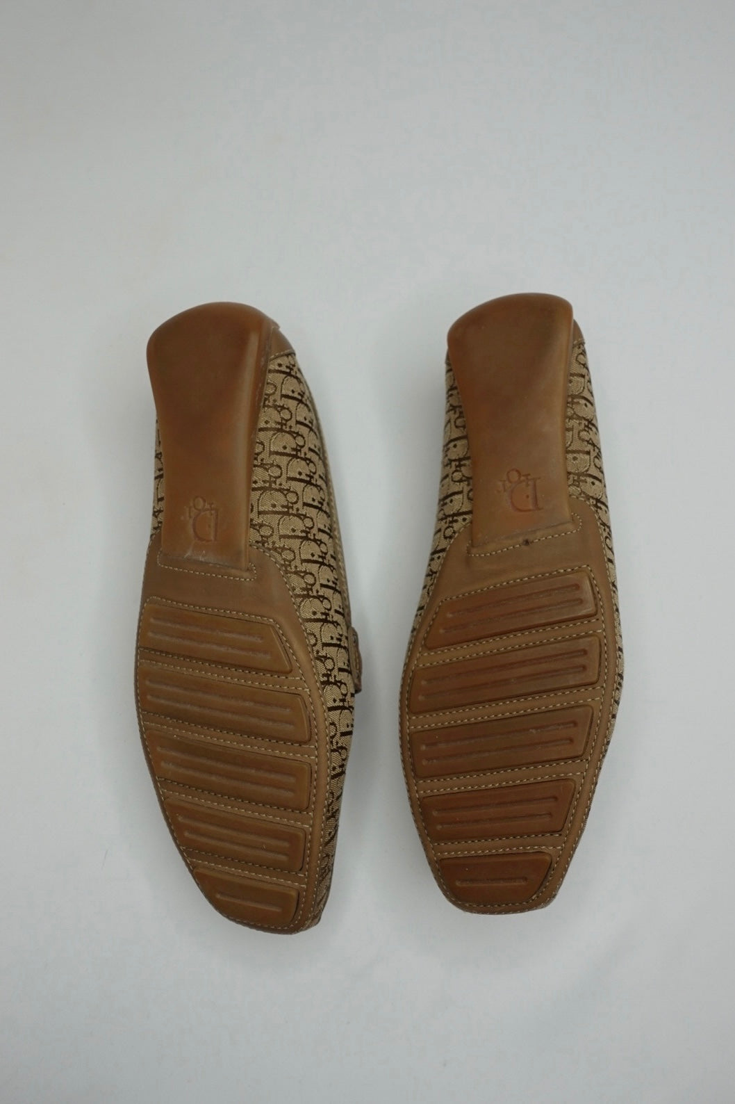 036. Dior Canvas Monogram Loafers Beige 37