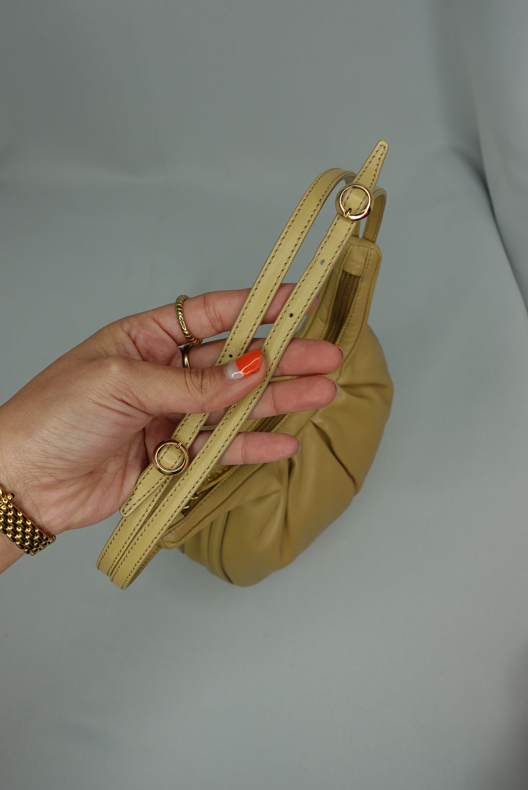 005. Loewe Vintage Beige Shoulder Bag