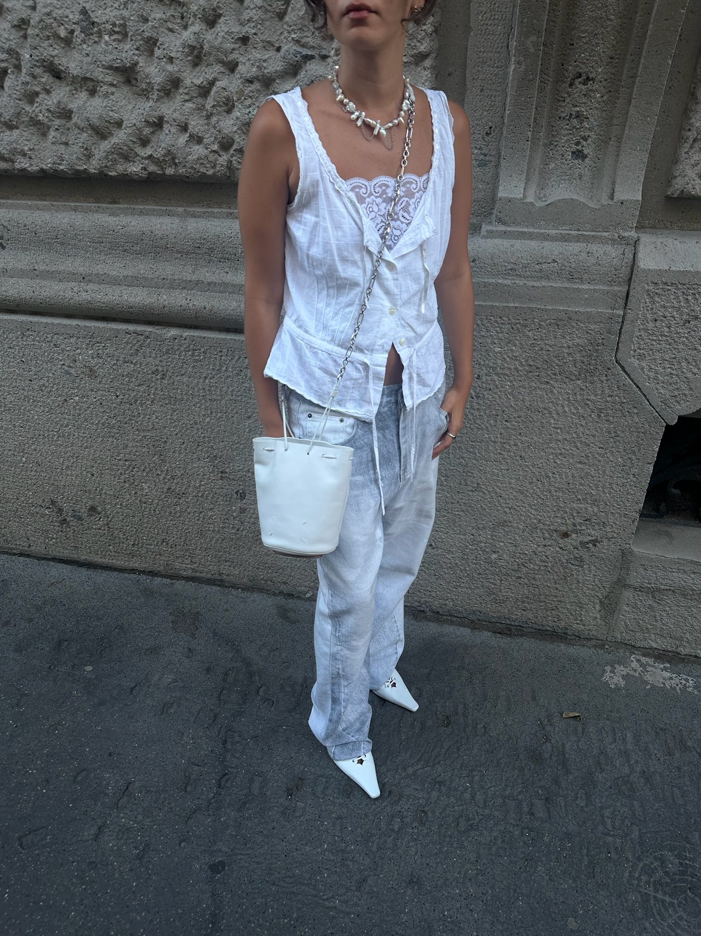 Maison Margiela White Tabi Crossbody Bucket Bag