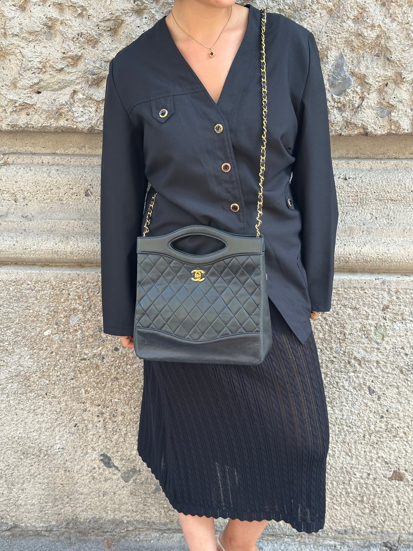 158. Chanel Vintage 31 Black Quilted Lambskin 2 Way Shoulder Hand Bag