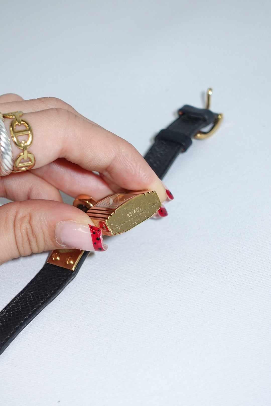 093. Hermès Kelly Vintage Watch with Black Strap