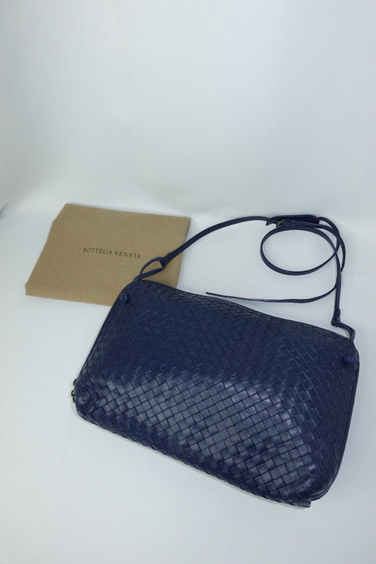 Bottega Veneta Vintage Loop Camera Bag