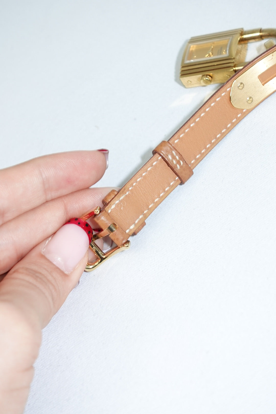 092. Hermès Kelly Vintage Watch with Camel Strap