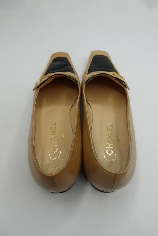 Chanel Vintage Loafers Shoes 41