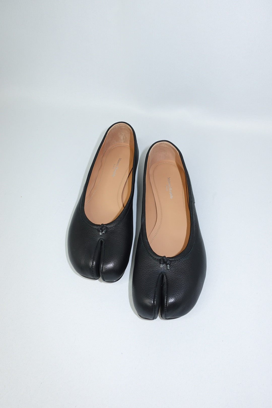 072. Margiela Tabi Ballet Flats Black 37