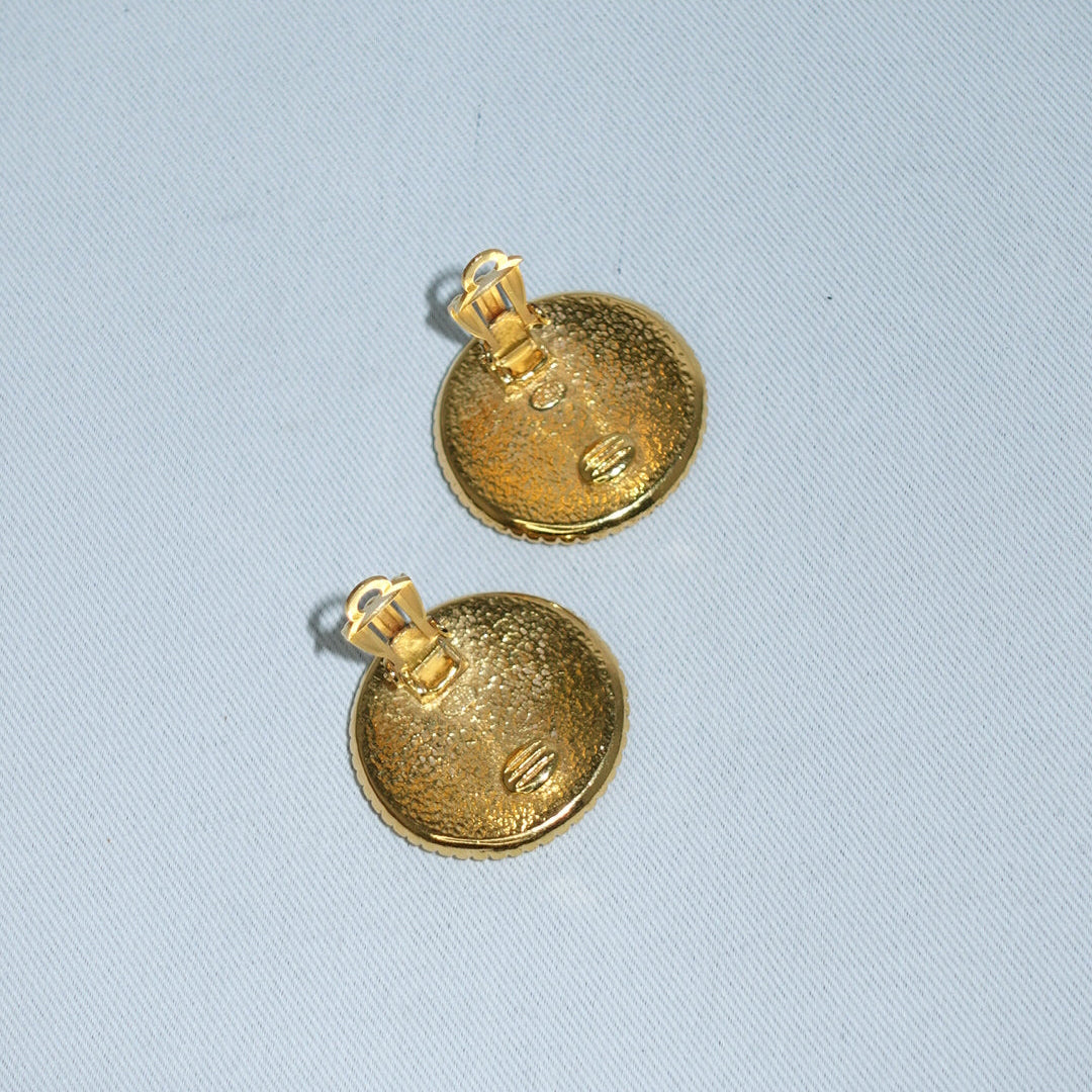 Orecchini vintage Chanel Big CC Logo Clip On 1996