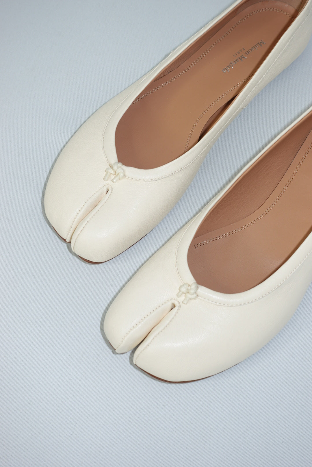 073-38. Margiela Tabi Ballet Flats Cream