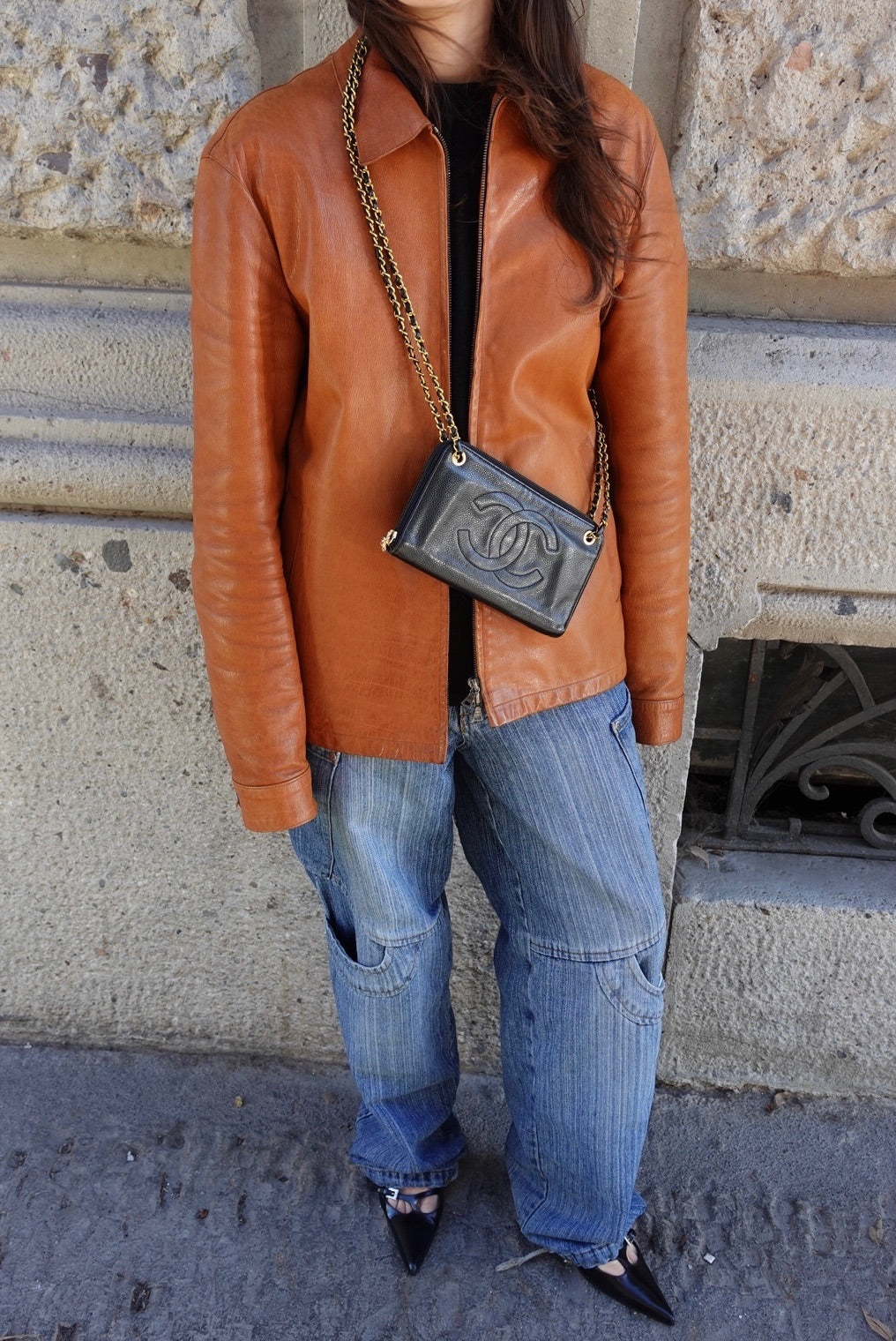 012. Chanel Re-Worked Zip Vintage W.O.C CC Logo Big