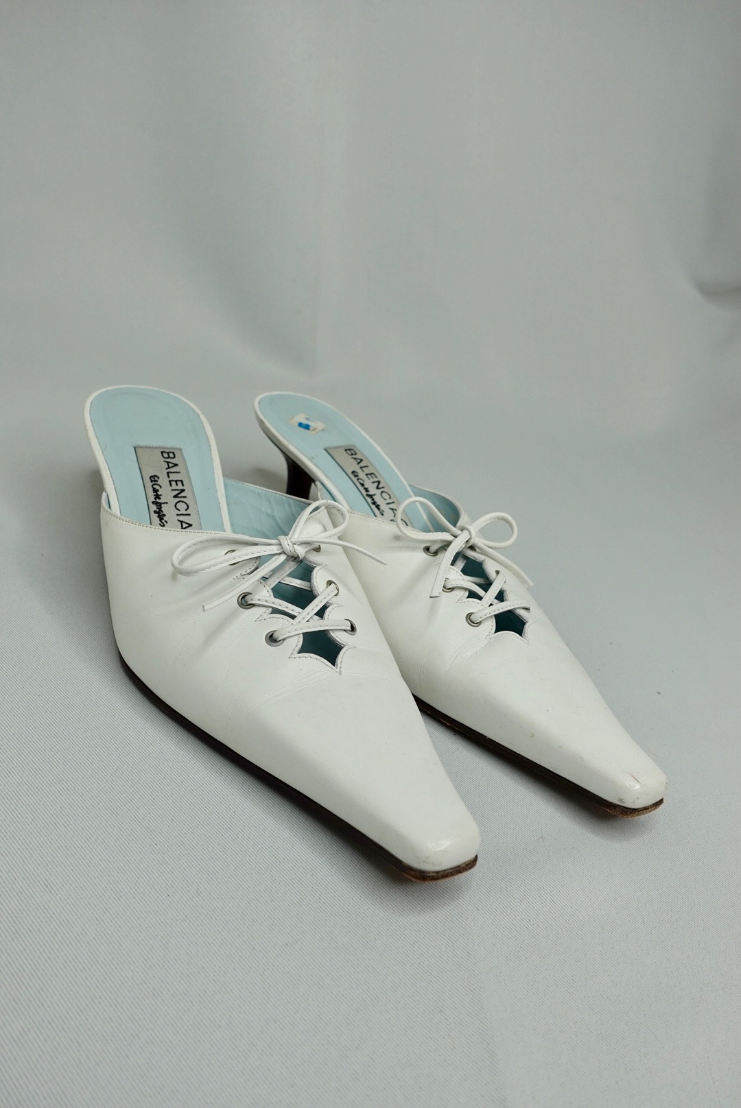 035. Balenciaga x La Corte Inglés White Mules
