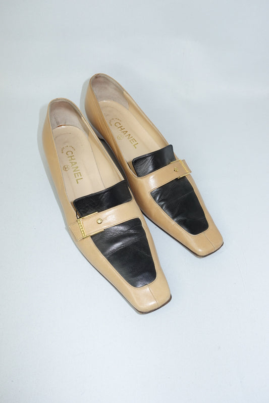 Chanel Vintage Loafers Shoes 41