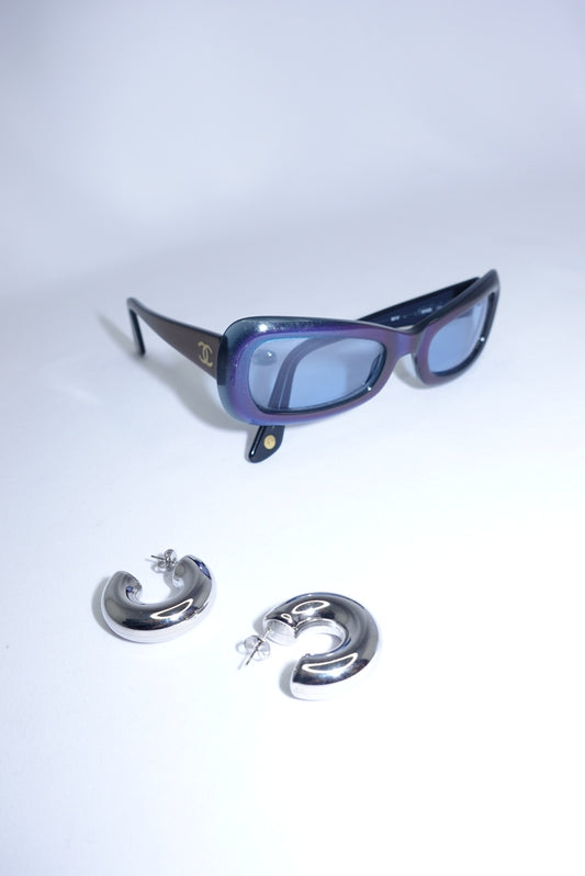 137. Chanel 2000s Gradient Blue Navy Sunglasses