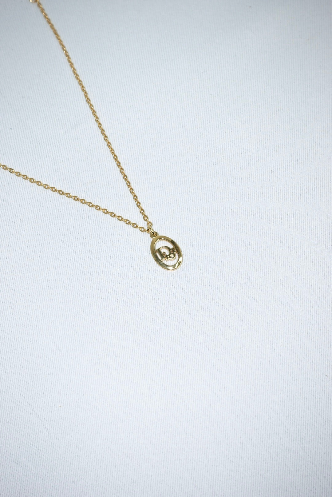 Christian Dior Gold Toned Vintage Necklace Round Logo