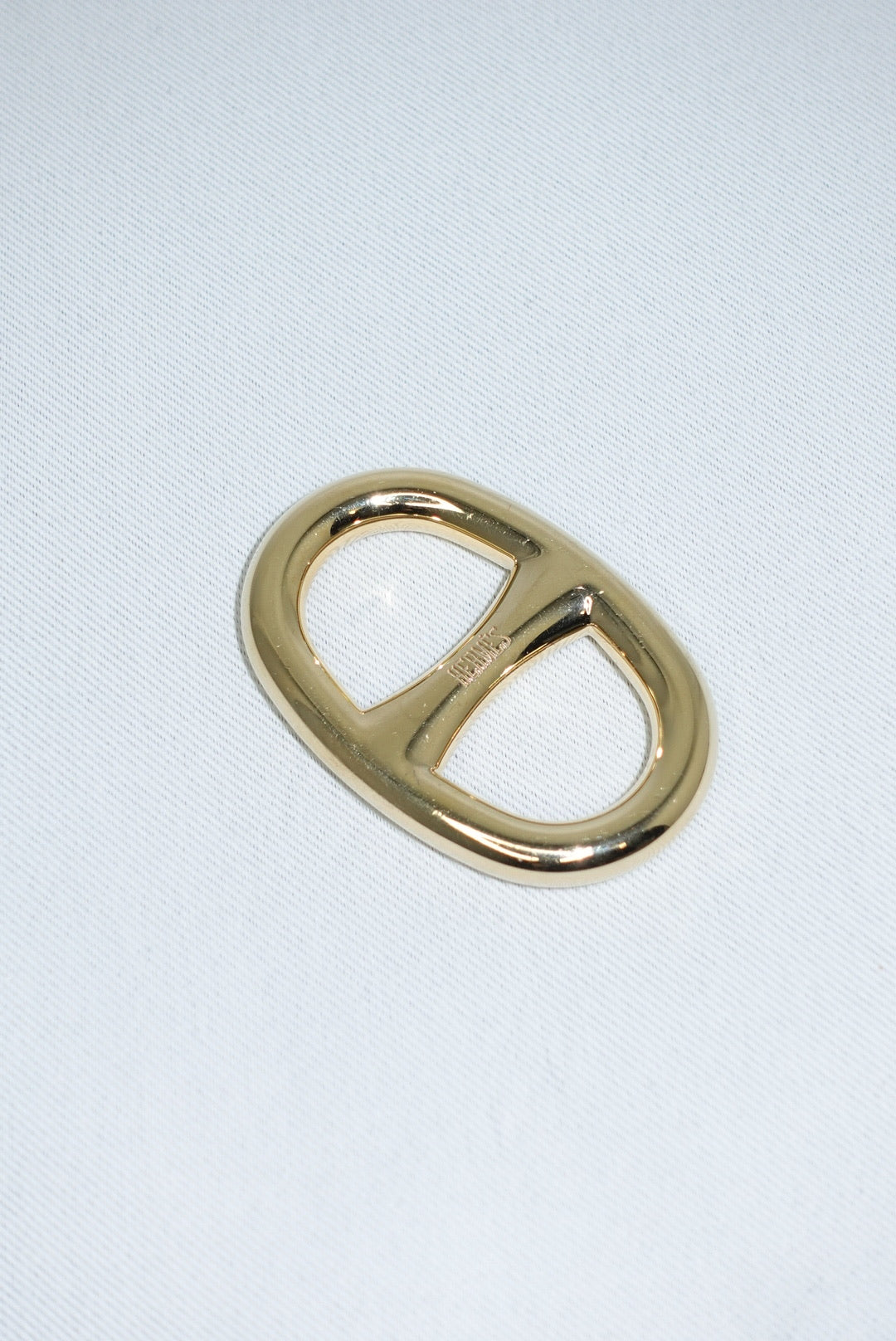 Hermès Gold Toned Oval Scarf Holder