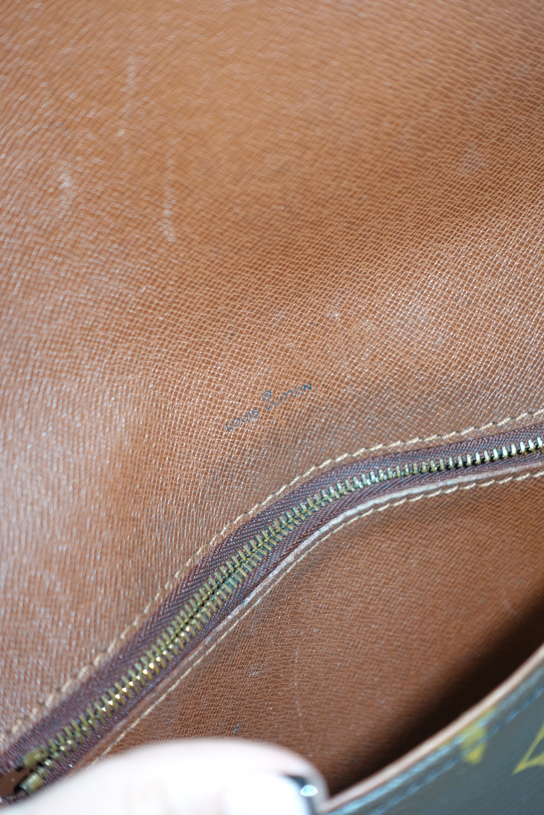 Borsa a tracolla Louis Vuitton Bandolier Vintage Chantilly MM Monogram