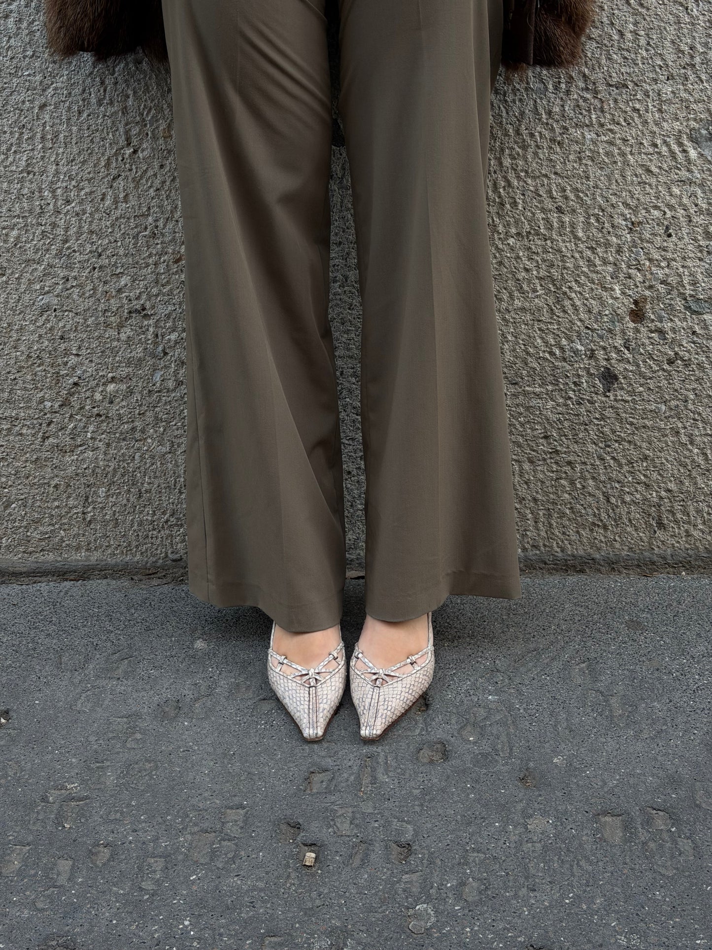 Prada Vintage Beige Python Pointed Toe Kitten Heels 38