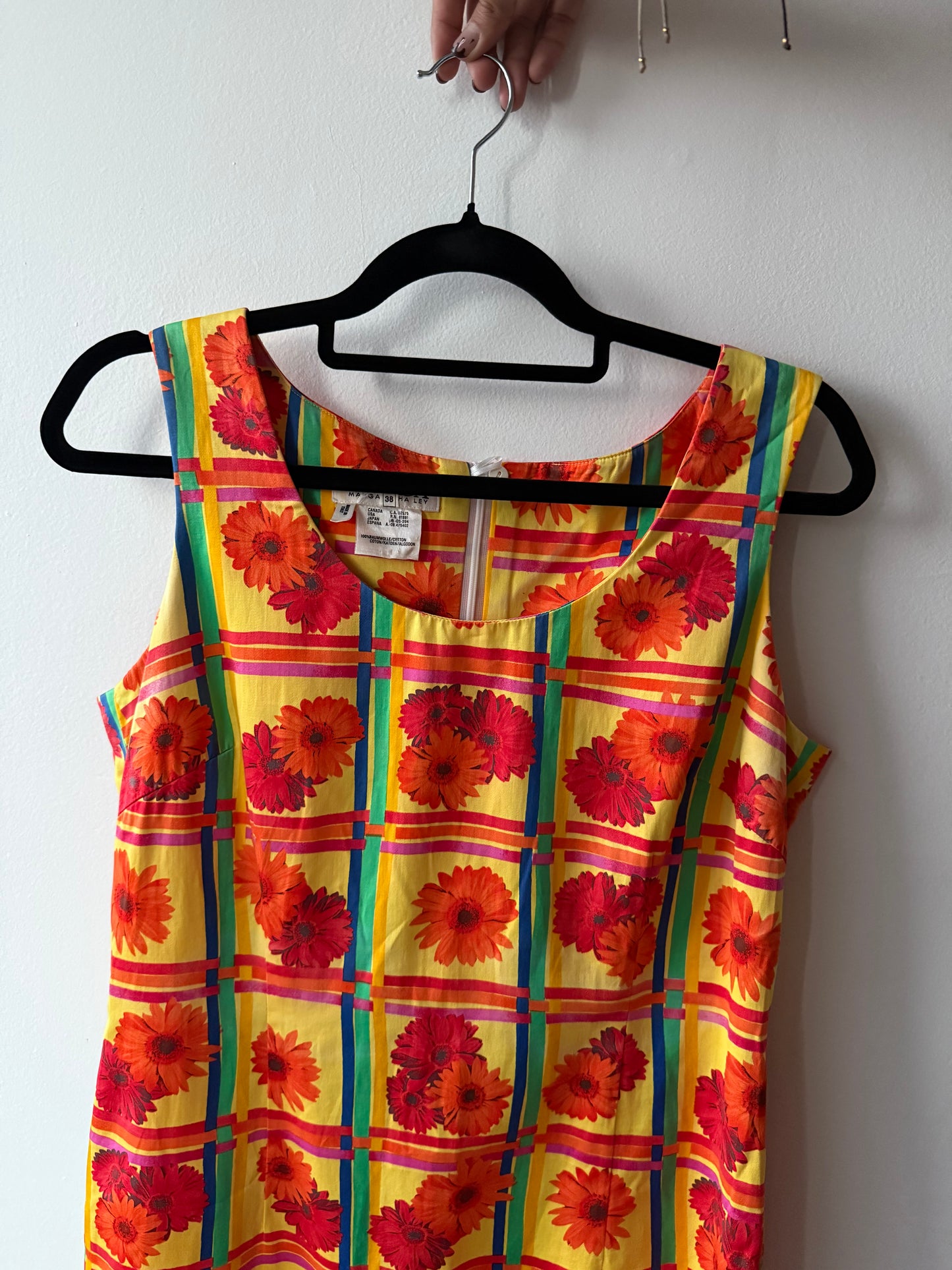 064. Escada Vintage Daisy Pattern Dress