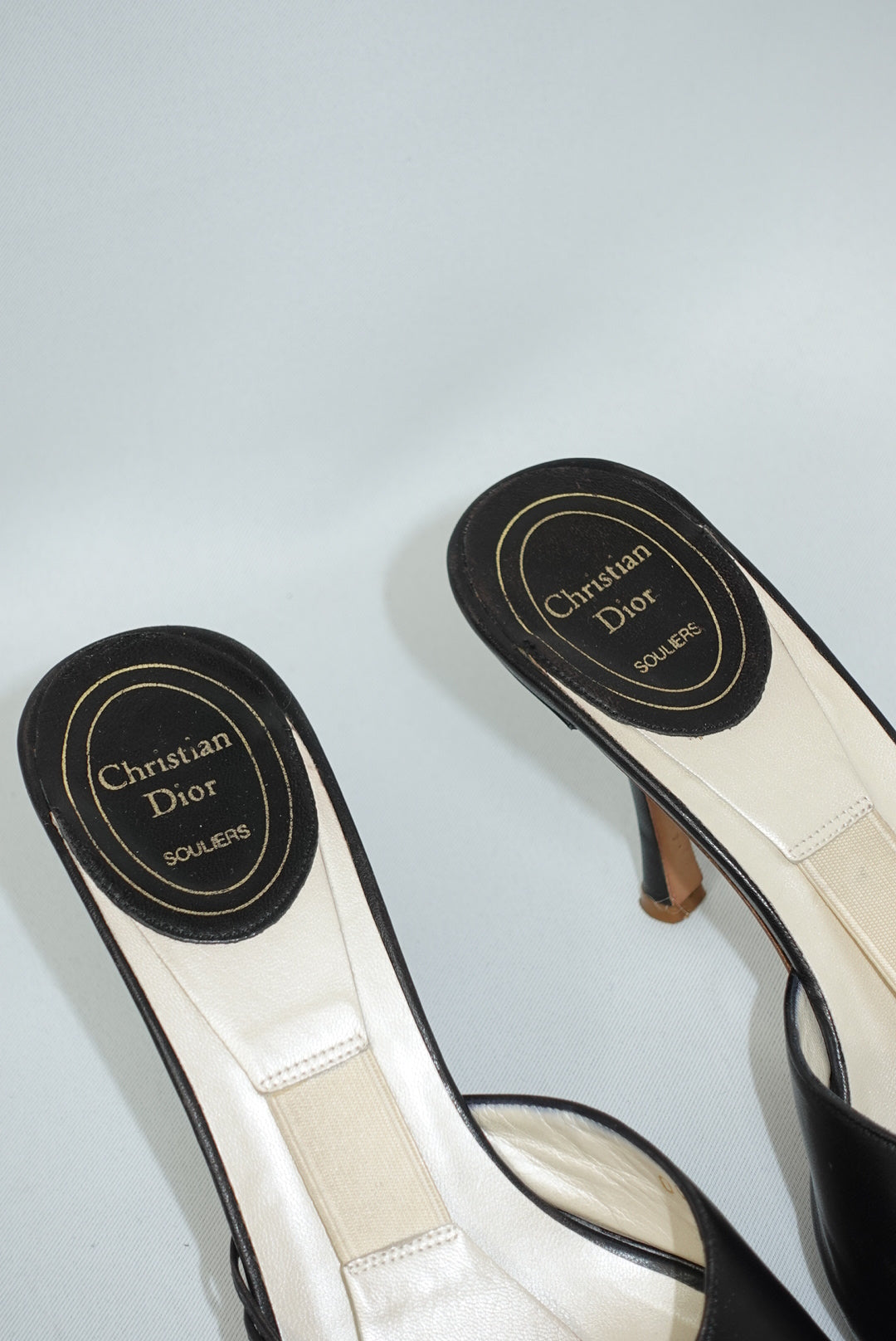 037. Christian Dior Vintage Heeled Mules 38
