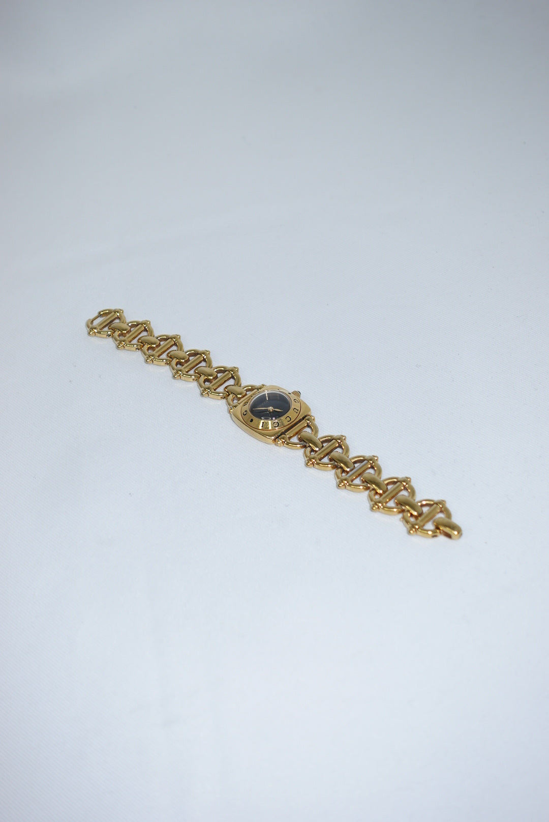 Gucci Gold Toned 6400L Black Dial Vintage Watch