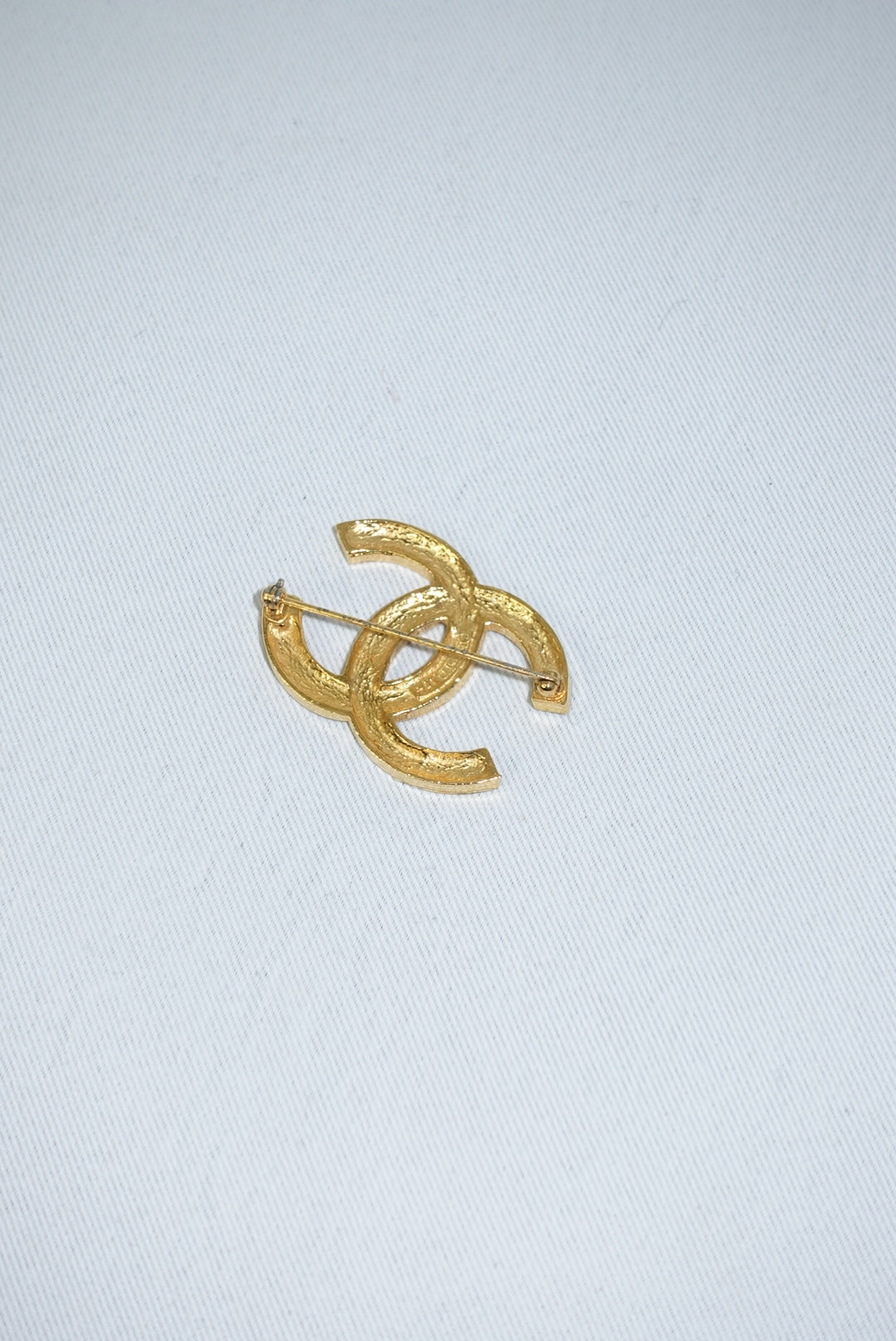 Chanel Vintage Crystal Gold toned Logo CC Pin
