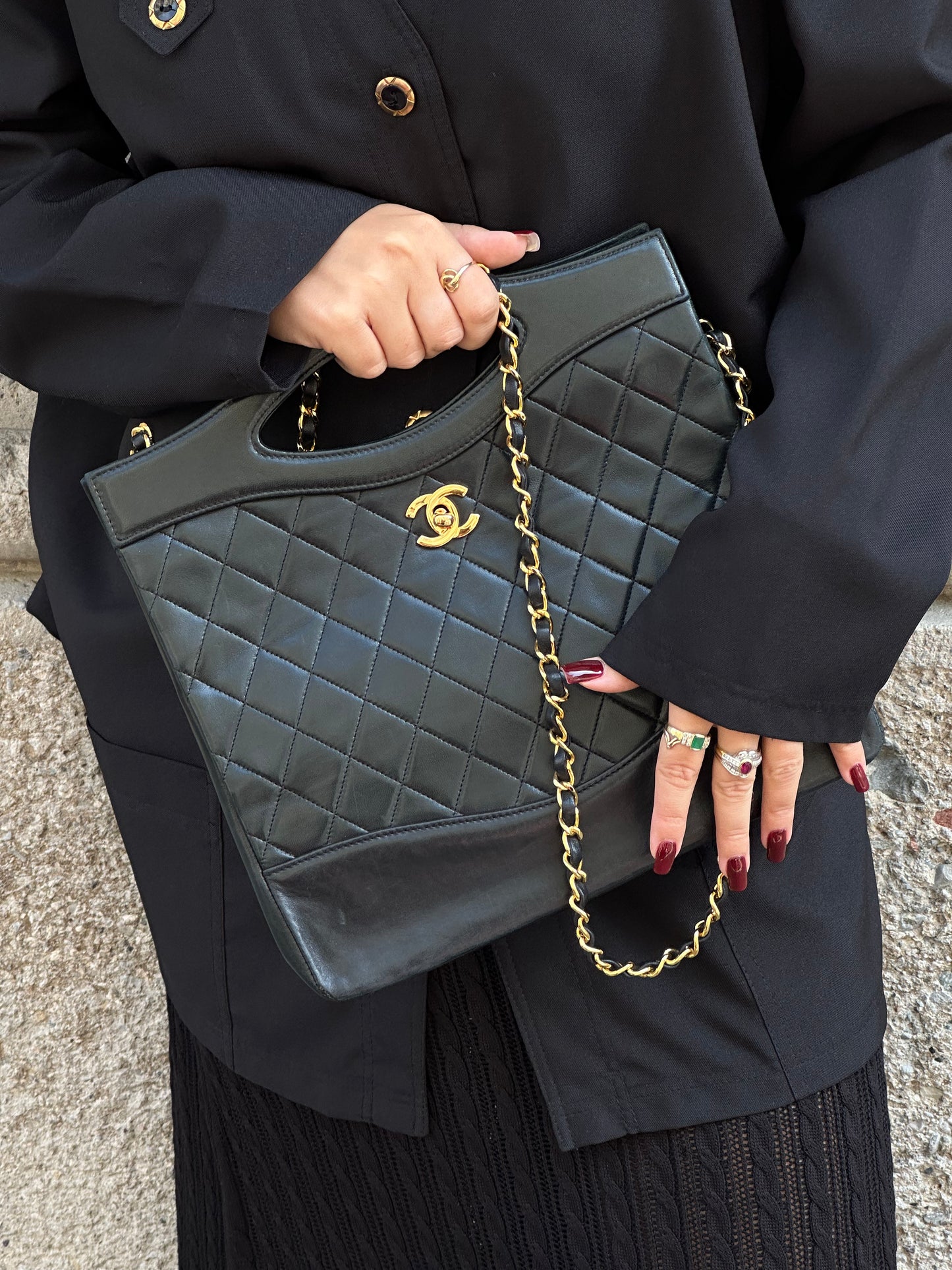 158. Chanel  Vintage 31  Black Quilted Lambskin 2 Way  Shoulder Hand Bag