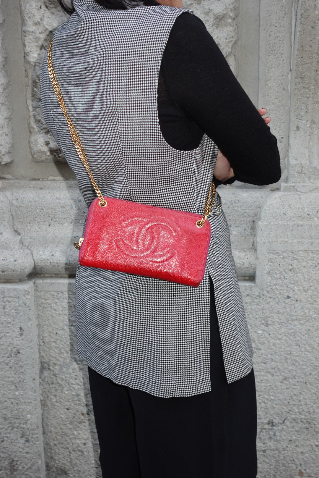 Chanel Re-Worked Zip Vintage CC Logo Hot Pink Vintage Wallet with Chain